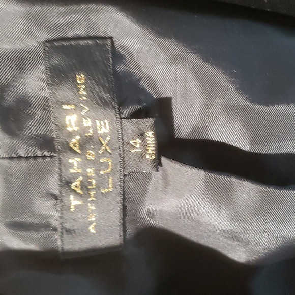 TAHARI LUXE JACKET - Picture 2 of 6